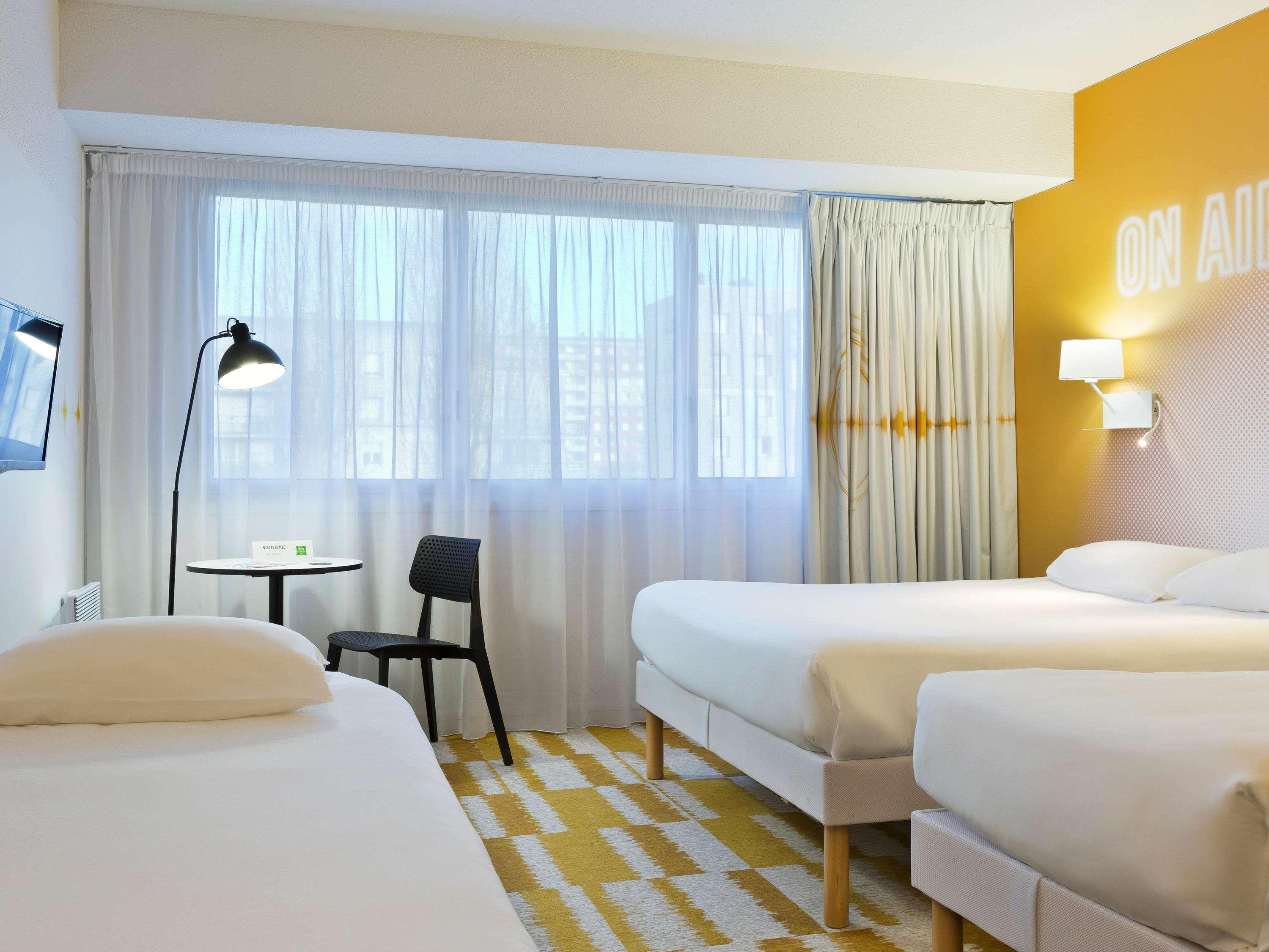 Ibis Styles Massy Opera Hotel Bagian luar foto