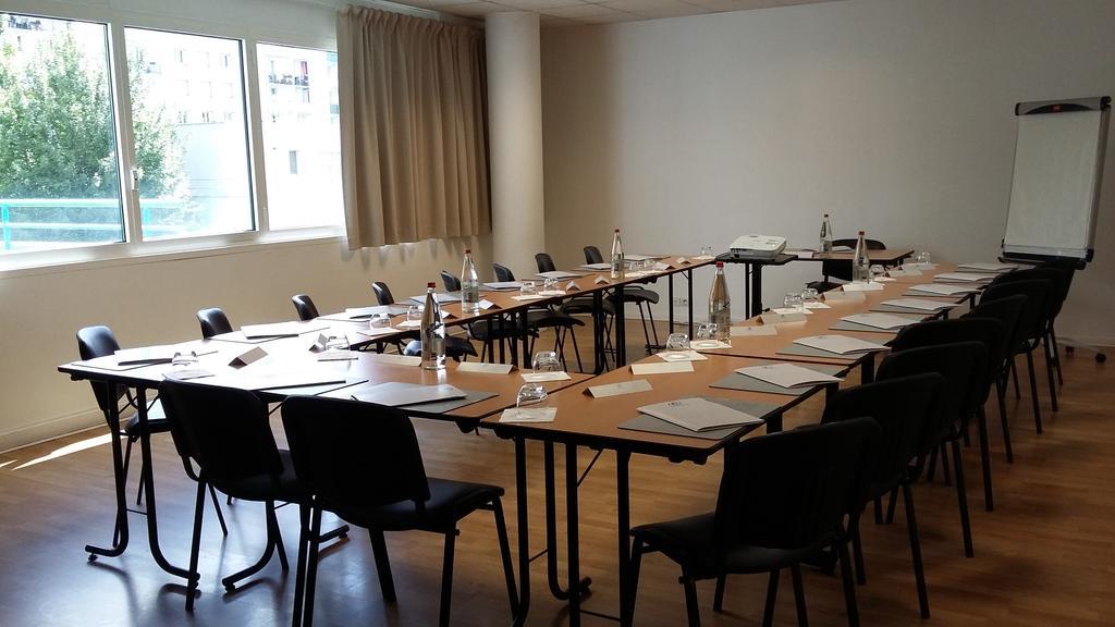 Ibis Styles Massy Opera Hotel Bagian luar foto